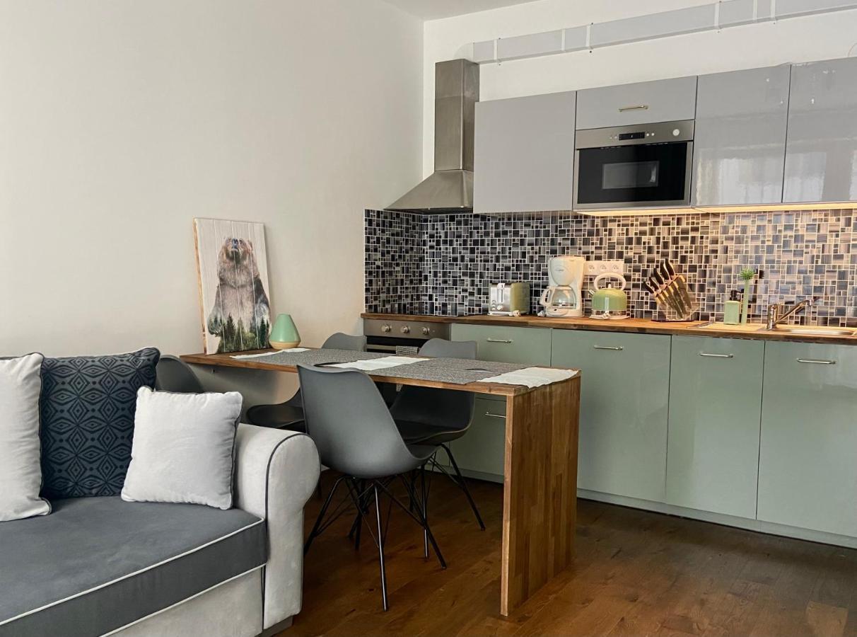 New Residence Apartments Near Wenceslas Square Прага Екстер'єр фото